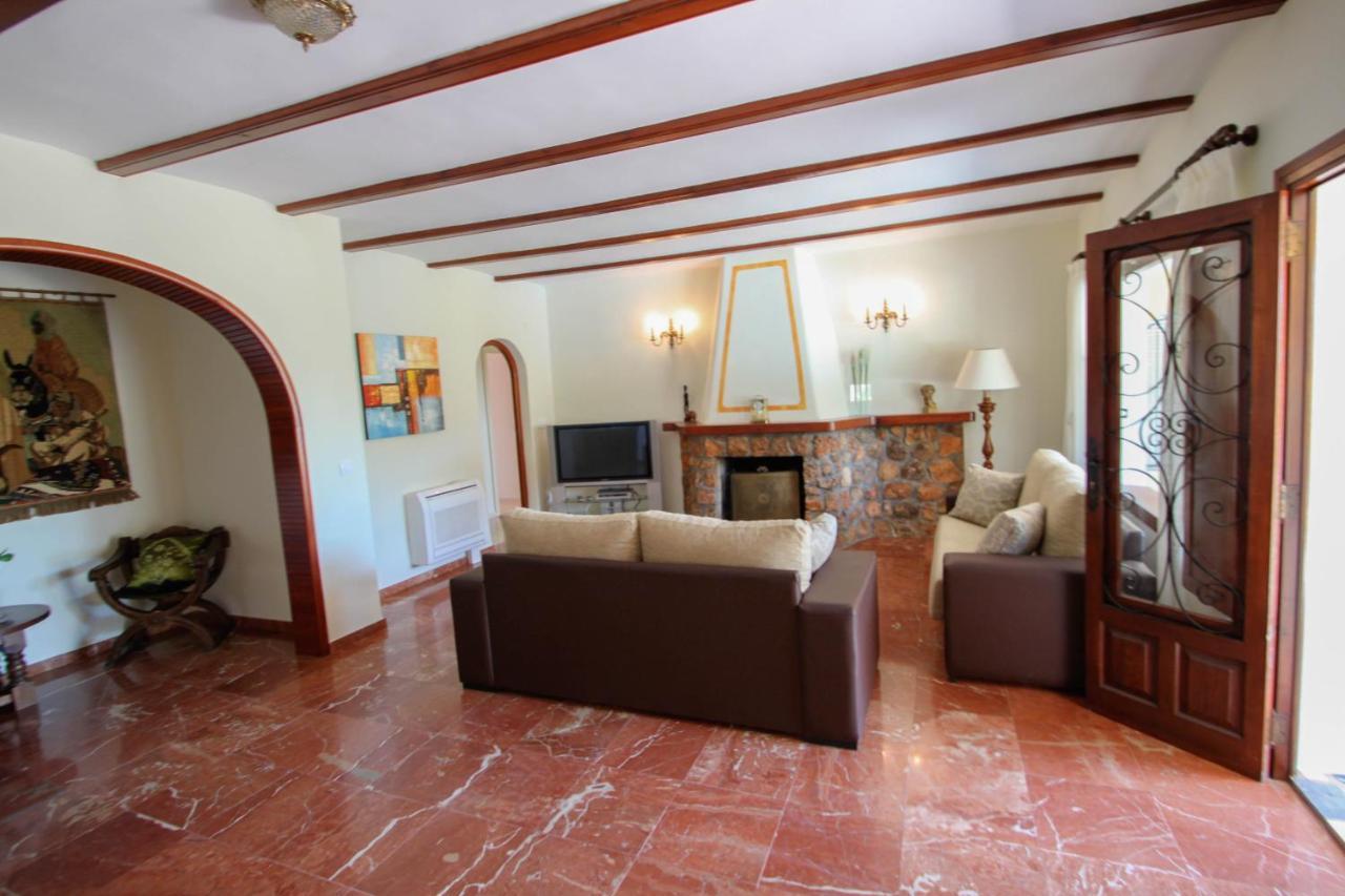 Diana - Pretty Holiday Property With Garden And Private Pool In Benissa Esterno foto